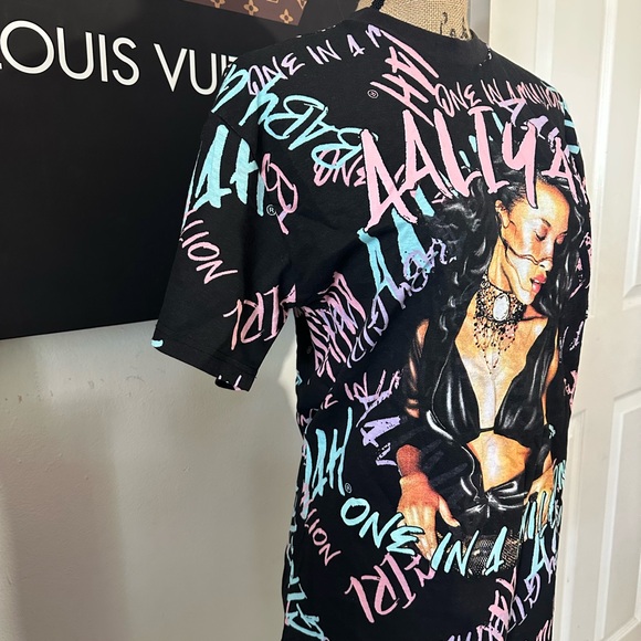 🆕Aaliyah T-Shirt - Picture 5 of 12